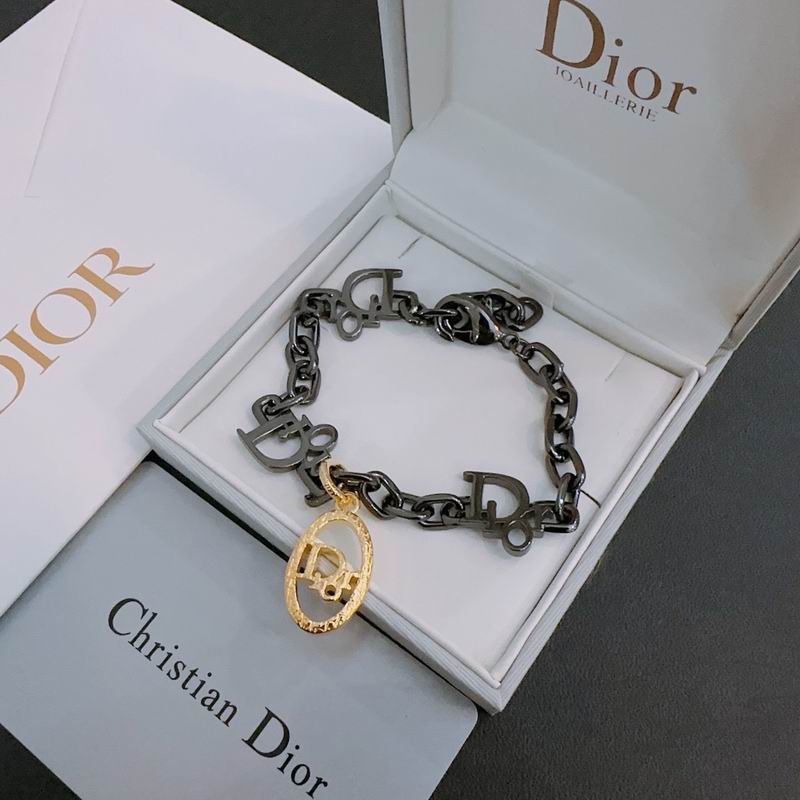 Dior Bracelet 04lyr105 (2)